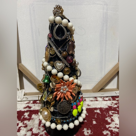 Unique and One of a Kind Hand Made Christmas Jewelry Tree - Picture 10 of 11